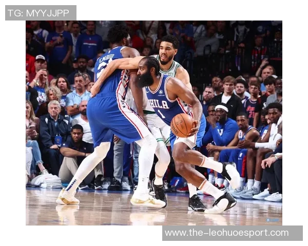 勇士防守强度与恩比德现实表现亚历山大与哈登的精彩互动分析